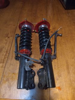 Adjustable shocks front and back