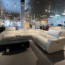 6PC Leather Power Reclining Sectional 