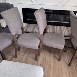 4 Chairs