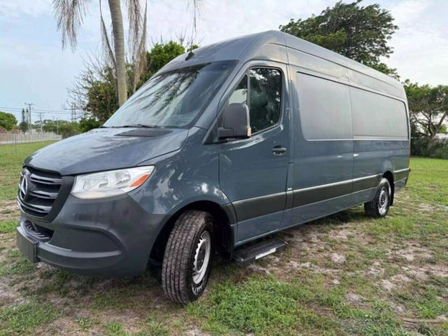 2019 Mercedes-Benz Sprinter 2500 Cargo