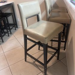 Barstools $20 Each $80 For 4