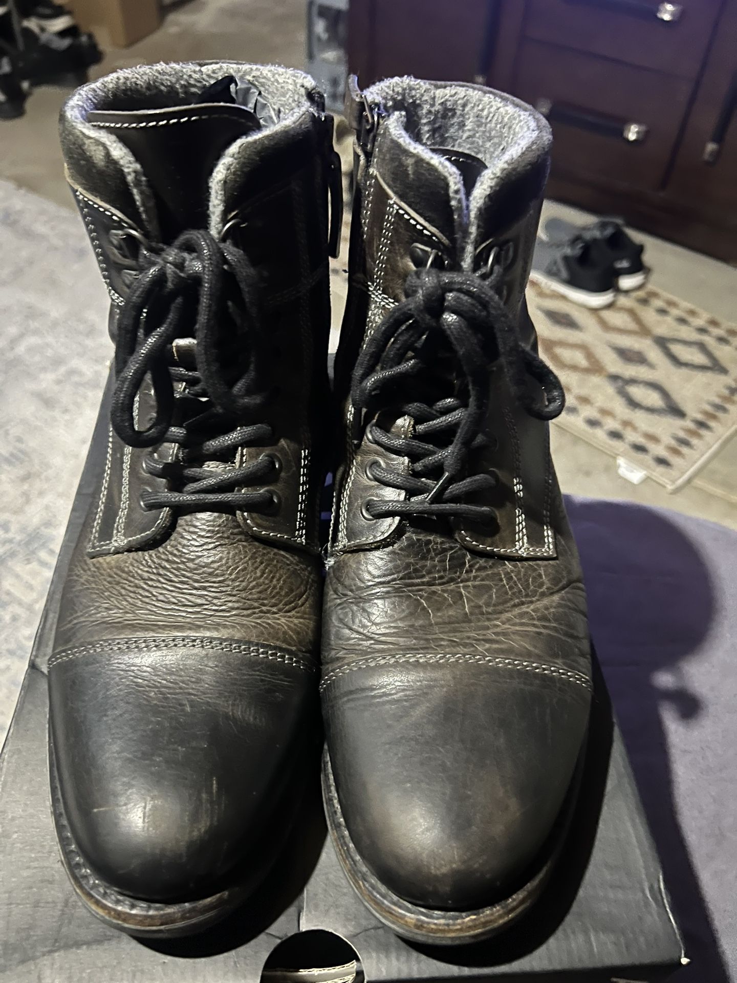 ALDOS Boots Gently Used