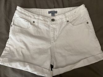 New white denim shorts size 4