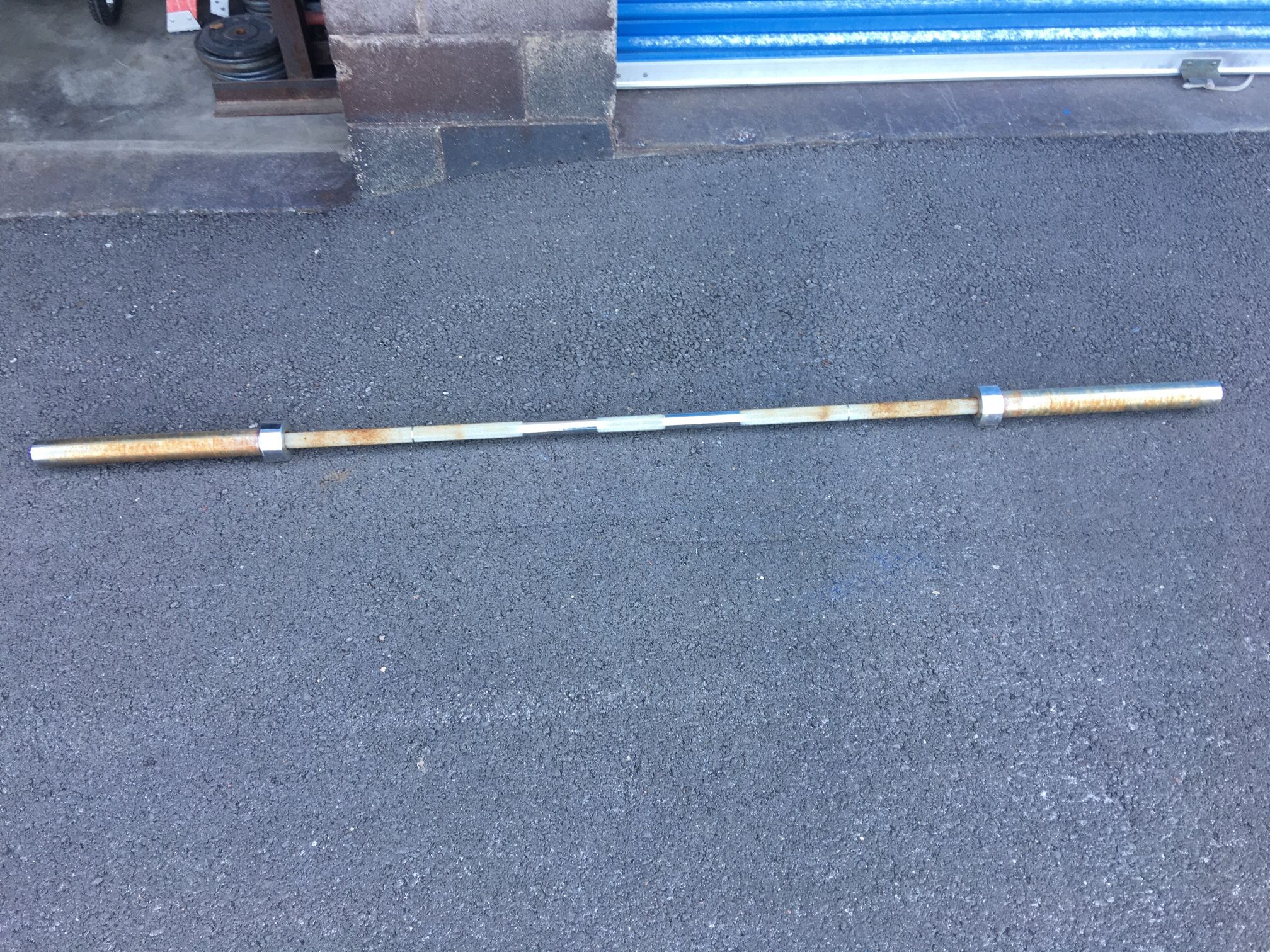 OLYMPIC BARBELL ALL CHROME EXCELLENT CONDITION LOCATION HENDERSON 89015