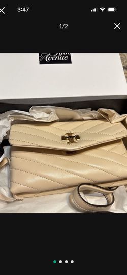 Like New Tory Burch Kira Chevron Crossbody