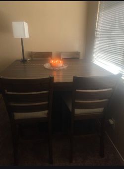 wood dining table + 6 chairs & extension