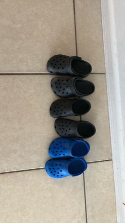 Crocs original! Sizes 9 blue 10 and 11 C