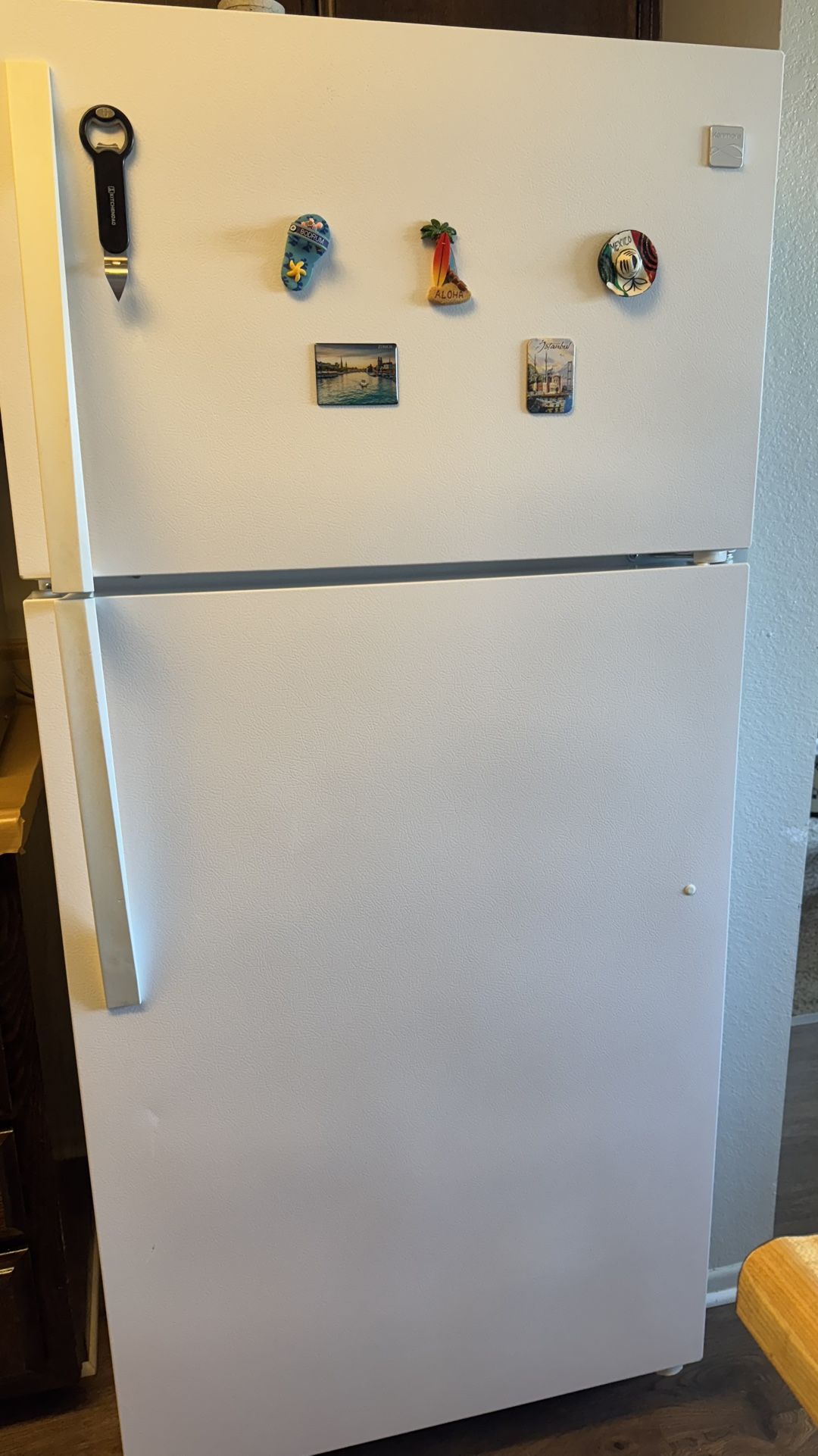 Refrigerator