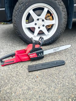 Milwaukee m18 16in chainsaw