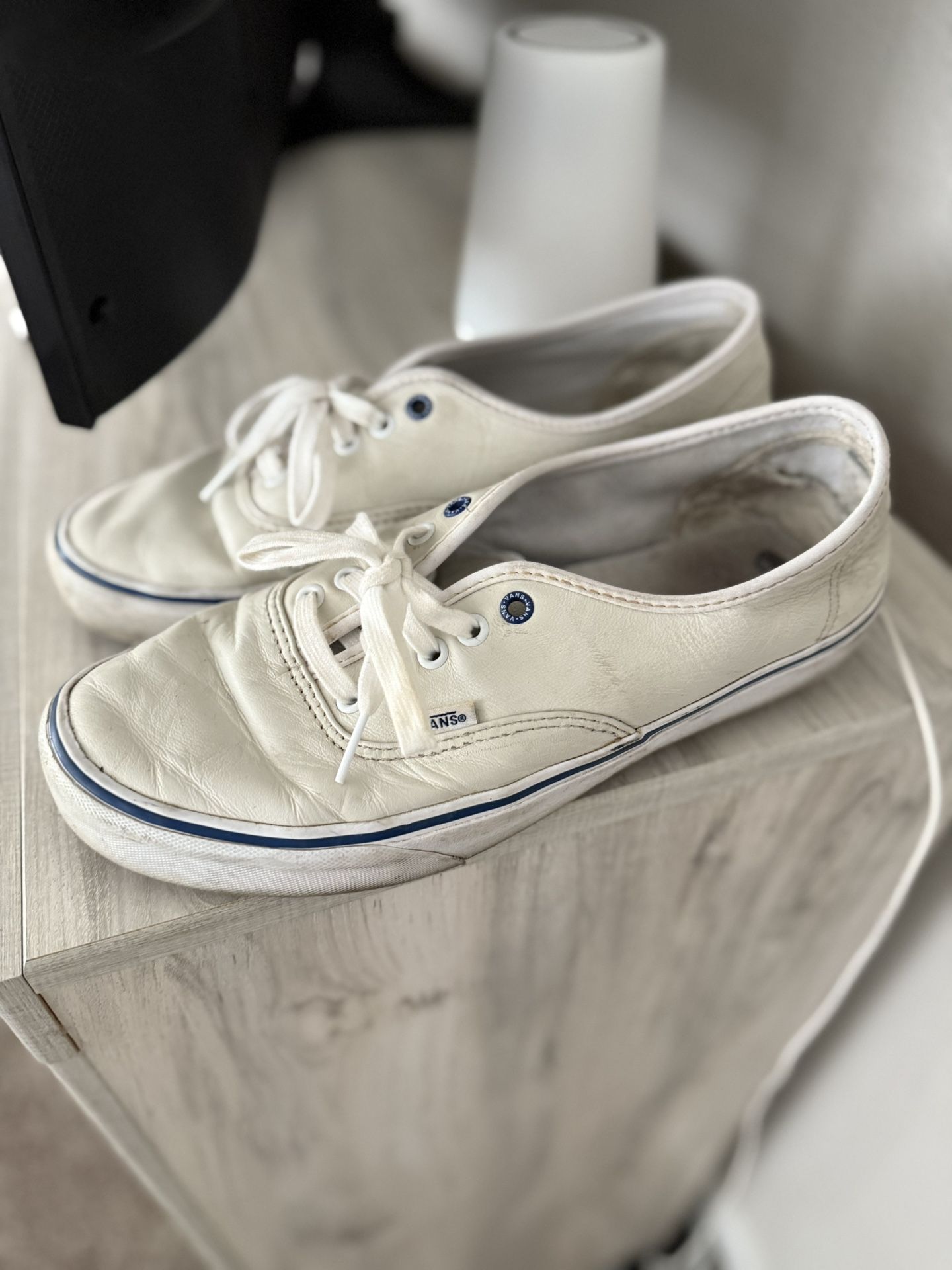 Vans Classic Low Top