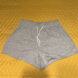 Drawstring grey shorts