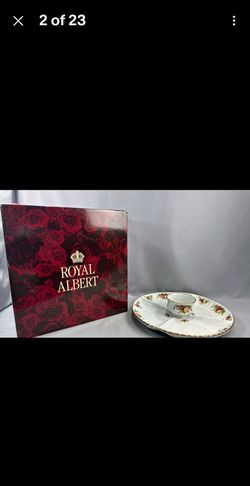 Royal Albert old country roses chip and dip set