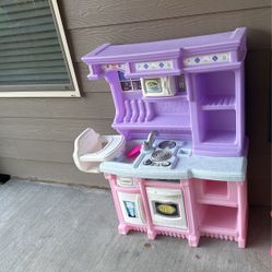 Kids Kitchen 