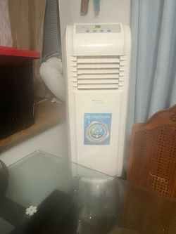 Portable AC unit gets very cool