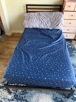 Twin size bed and mattress