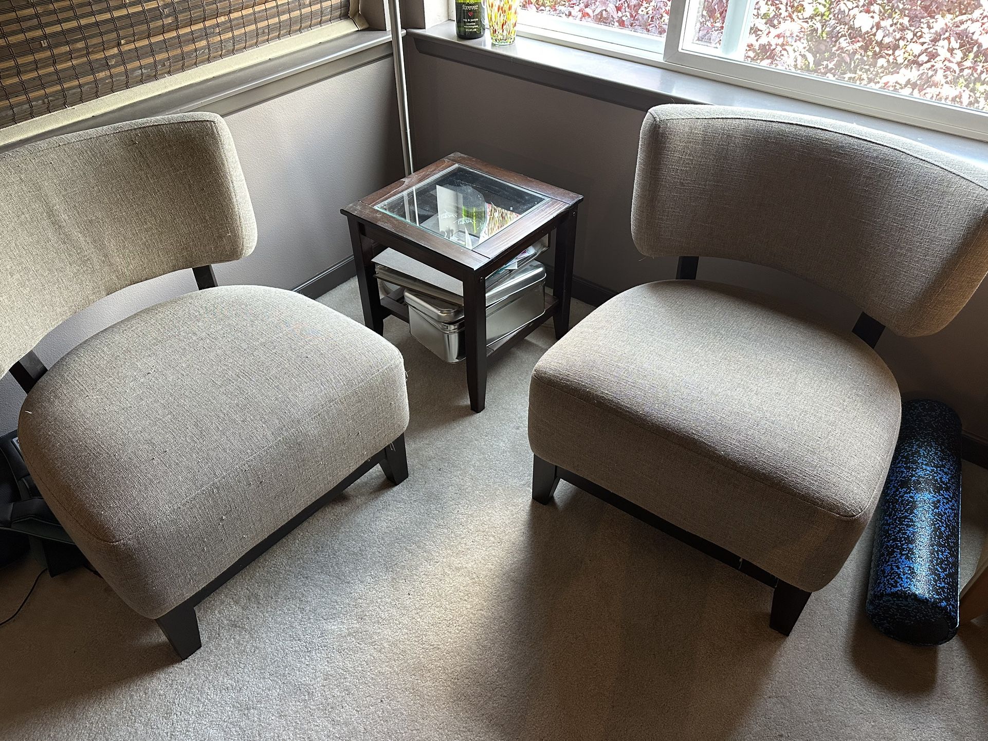 Kasala Chairs And side Table