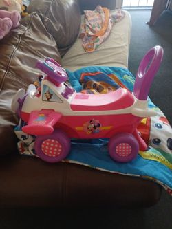 Minnie Mouse Ride-On Toy Airplane