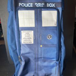 DOCTOR WHO TARDIS BACKPACK NEW T.A.R.D.I.S.