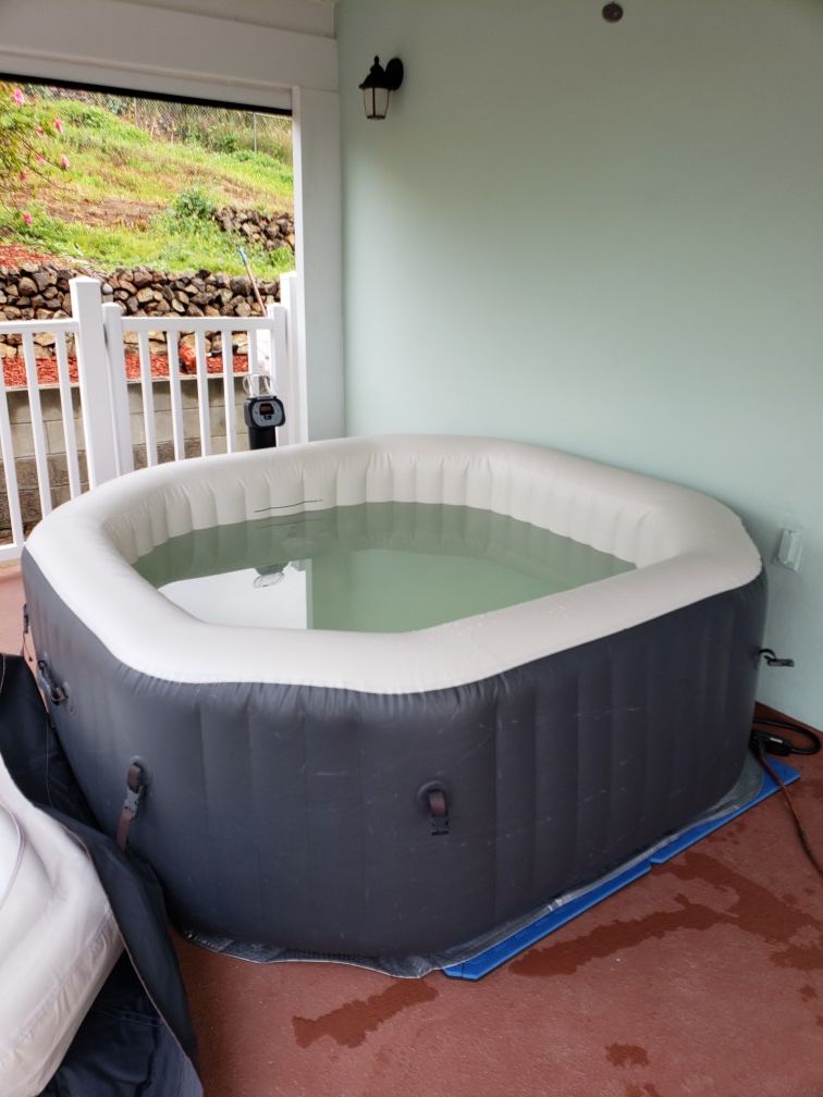 Intex PureSpa inflatable hot tub