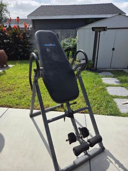 Inversion table
