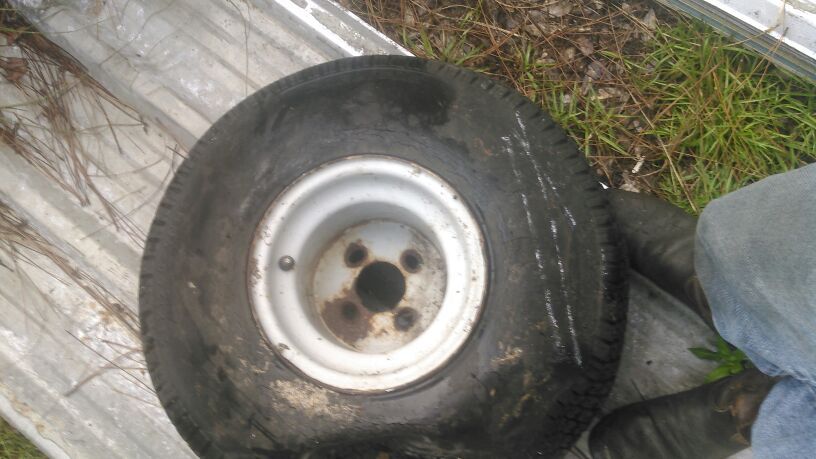 Tractor wheel