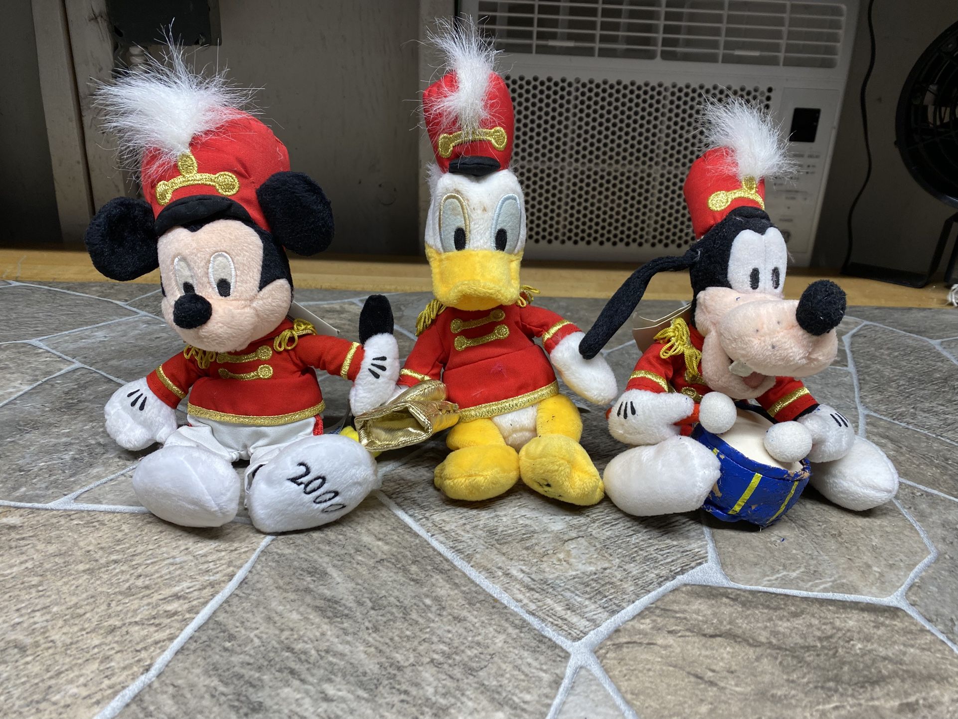 Disney 2000 Matching Band