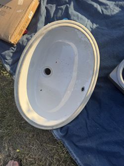 Porcelain Bathroom Sink
