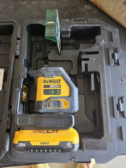 Dewalt Cross Line Level
