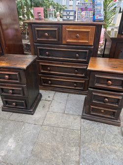 Dark Wood Dresser and Nightstand Set