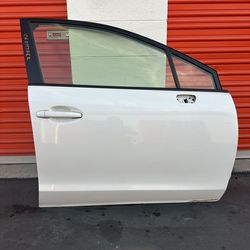2016-2017 SUBARU CROSSTREK FRONT RIGHT  PASSENGER  SIDE DOOR SHELL PANEL OEM