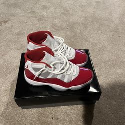 AIR JORDAN 11 CHERRY