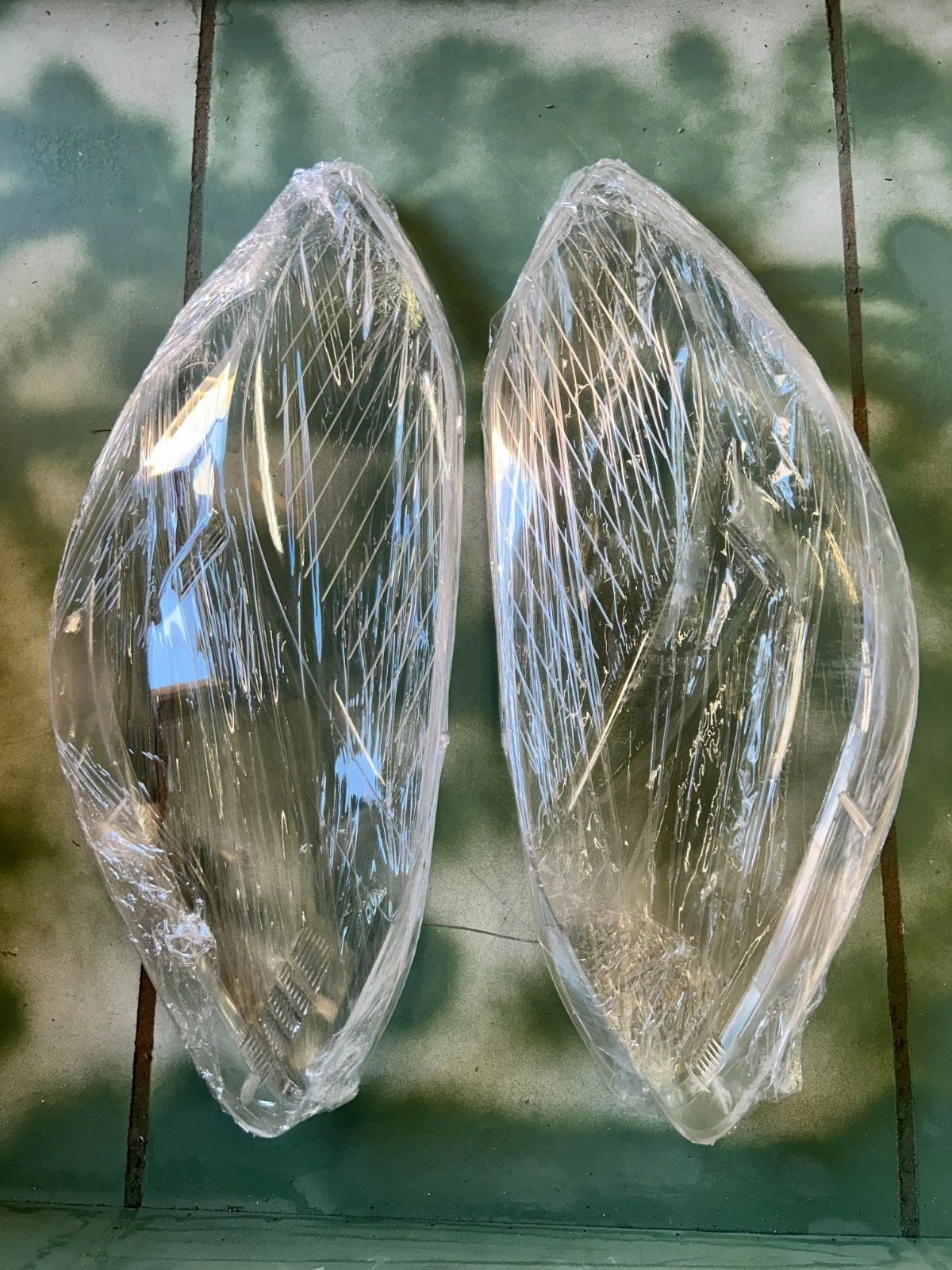 Buick Enclave 2008-12 Pair of Transparent Headlight Cover Lens