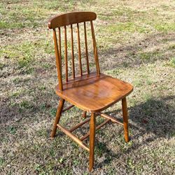 Antique Wood Spindle Back Windsor Style Farmhouse Accent Chair