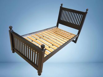 Lea Furniture Twin platform bed