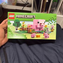 Minecraft Lego Pig 