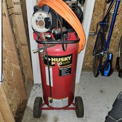 Husky 30 Gallon Air Compressor 