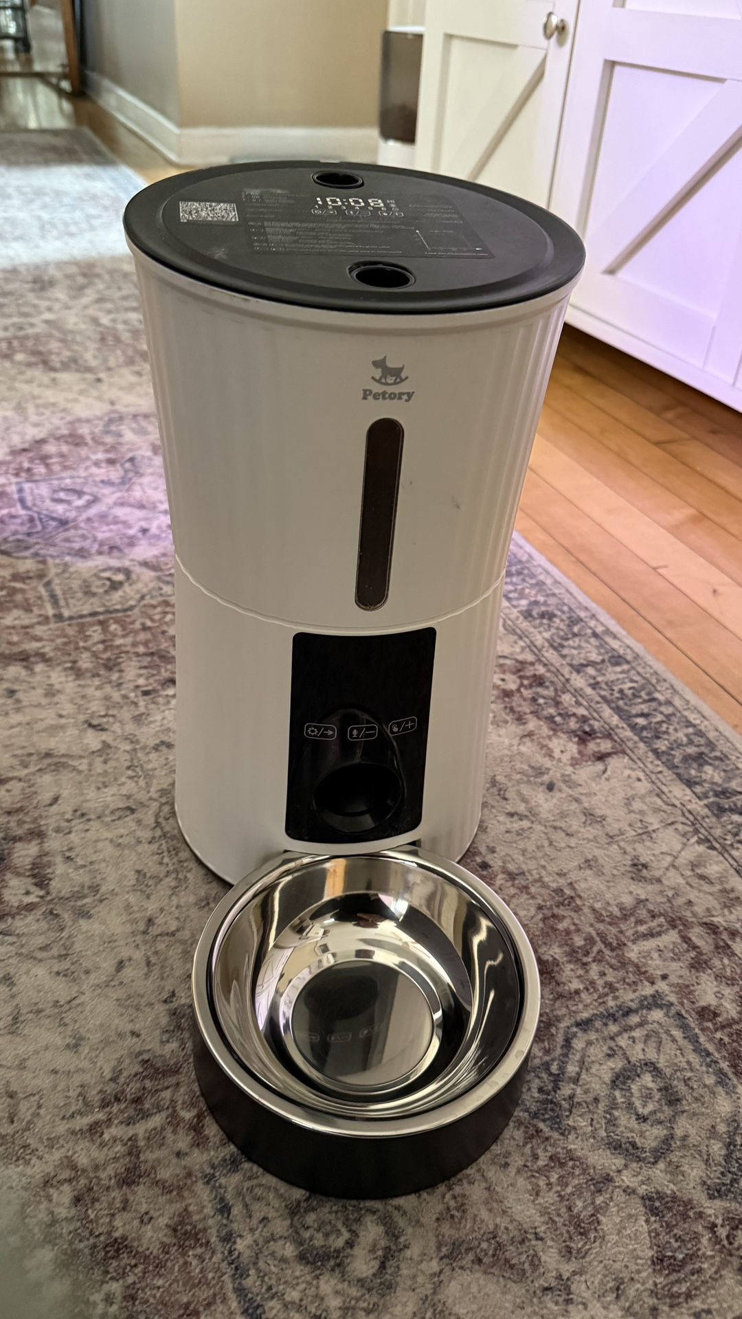 Petory Automatic pet feeder