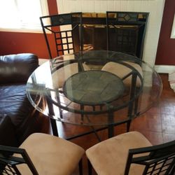 Dining Table And 4 Chairs