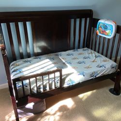 Convertible Crib/Toddler Bed