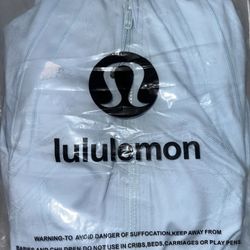 Lulu Lemon 
