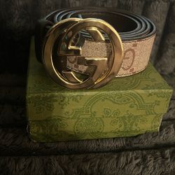 Brown Gucci Belt 