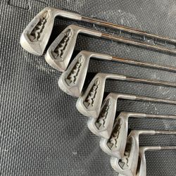 Men’s Spalding Golf Clubs Right Handed 