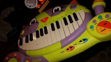 Kids piano