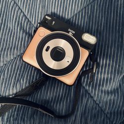 FujiFilm Instax Pink SQ 6