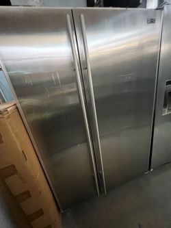 Subzero 42” Stainless Steel Side-by-Side Refrigerator