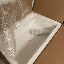 New Ceramic Bathroom Sink