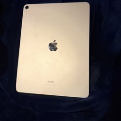 iPad Air 13-inch M2.  (pen Included )