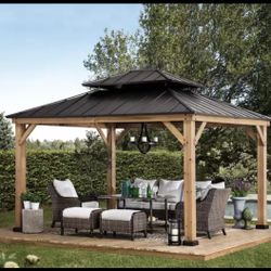 13x13 Gazebo Never Used NEW In Box