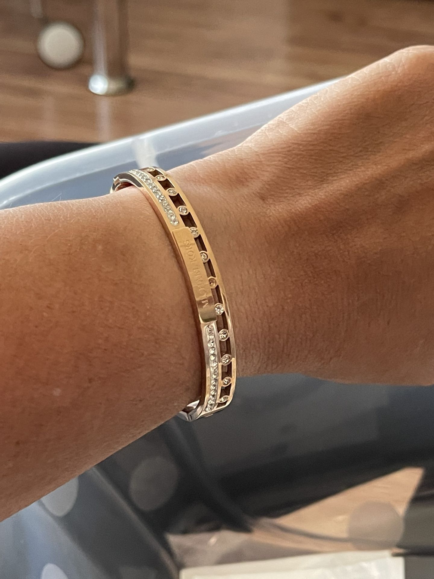 Bracelet