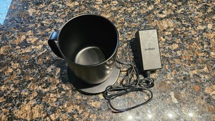 Ember Temperature Control Smart Mug 2 (Black, 14 oz)